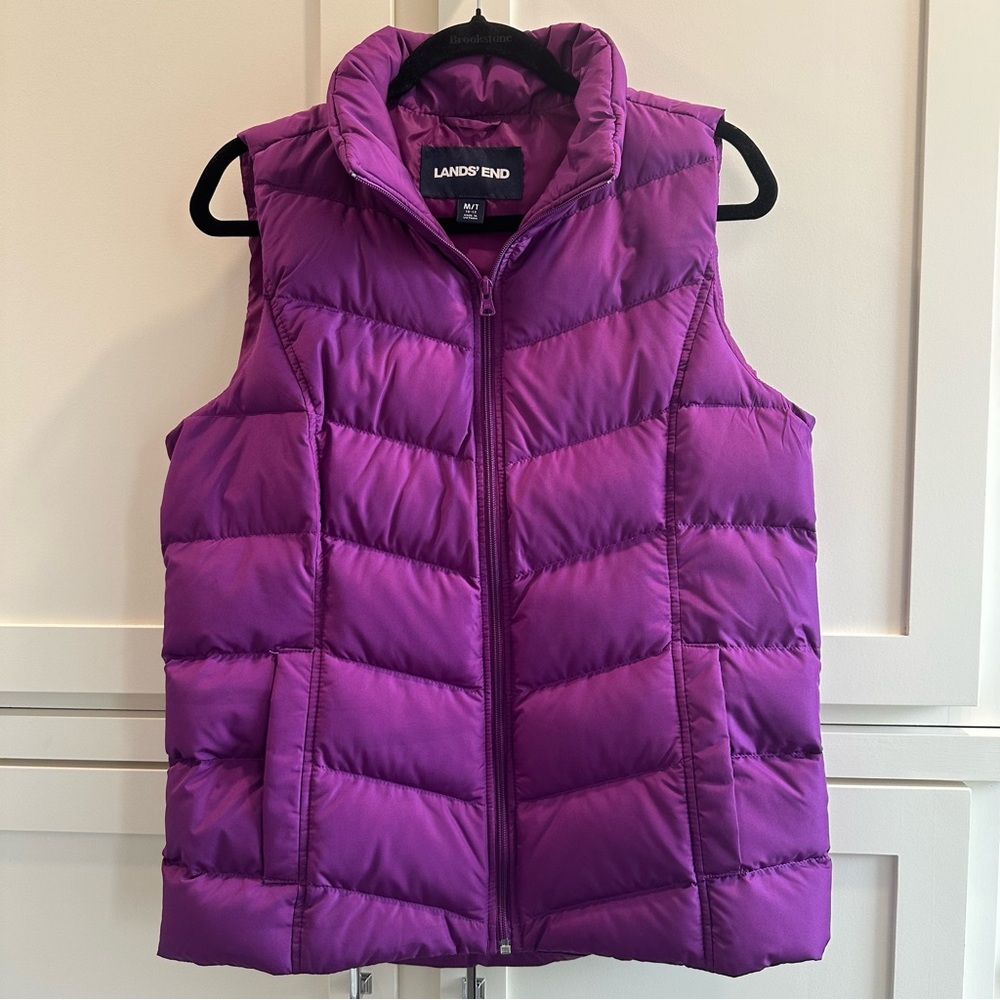 Lands' End Rich Purple Down Puffer Vest Women’s Sz Medium Tall 10-12 - Picture 1 of 8